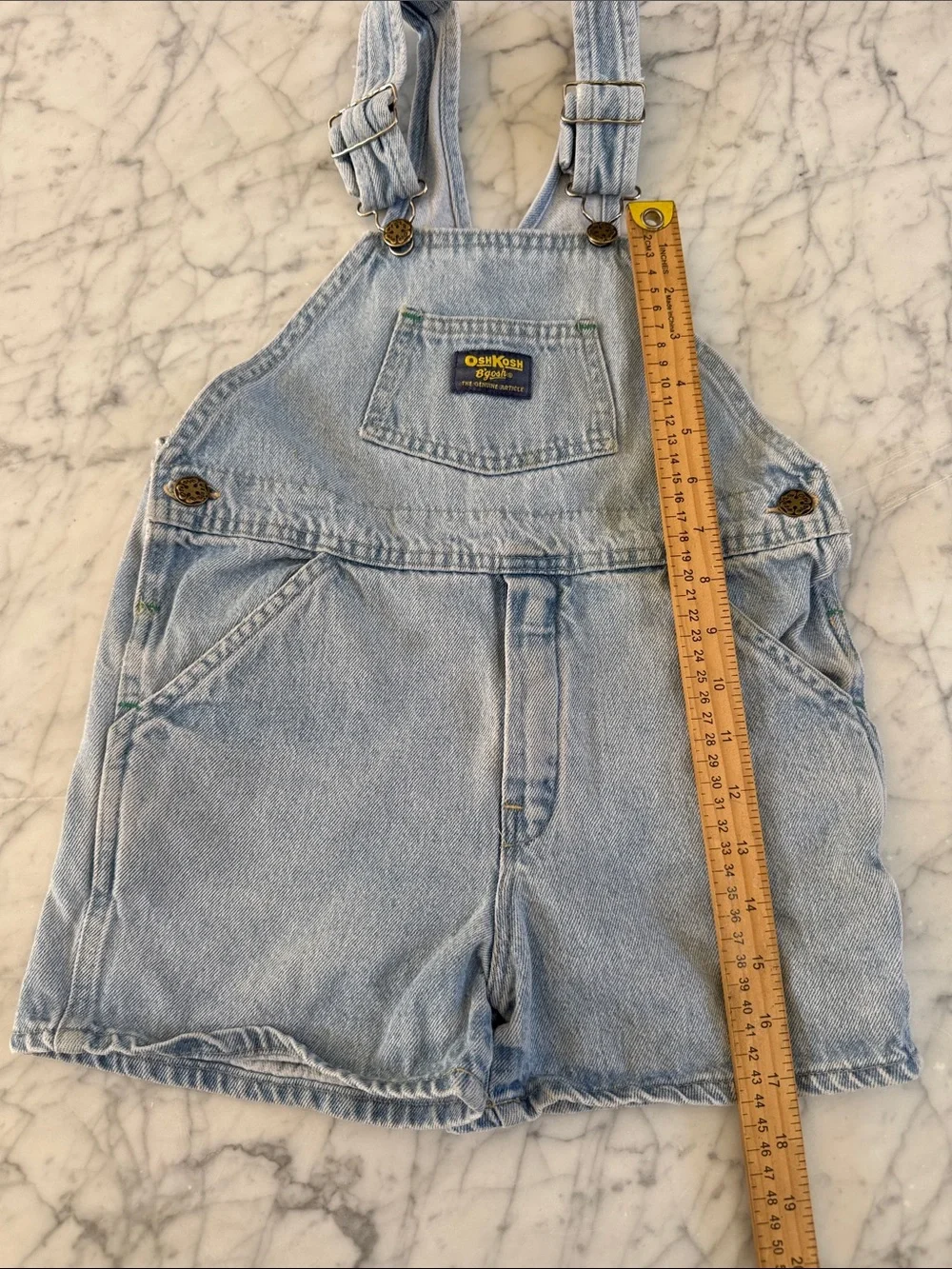 VTG Oshkosh B’gosh Vestback Denim Short Overalls short size 6Y